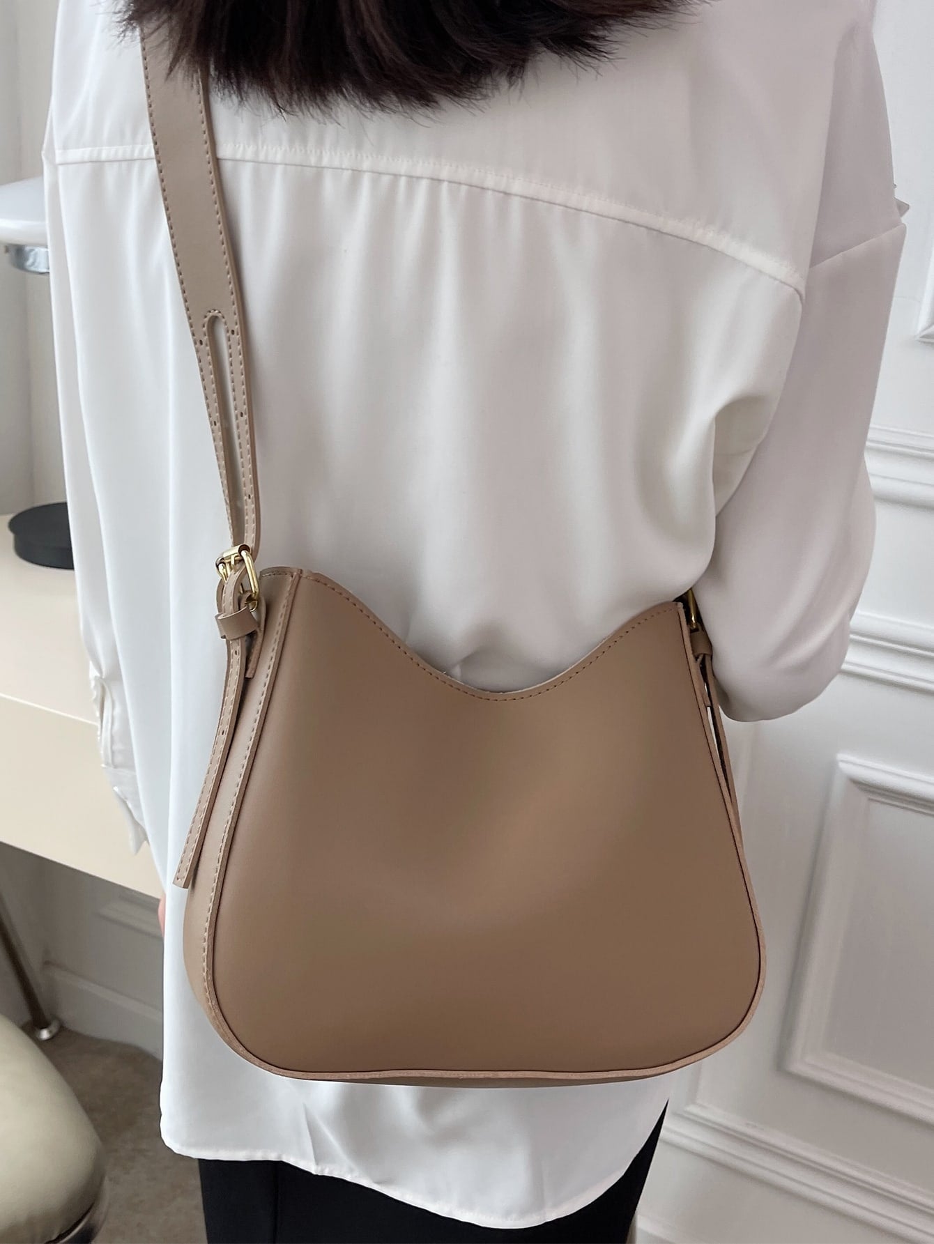 حقيبة هوبو بيج شنط وحقائب شنط