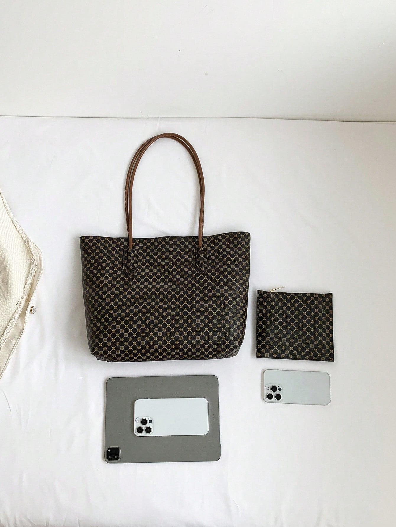 حقيبة كتف بنقش مقبض مزدوج شنط وحقائب شنط