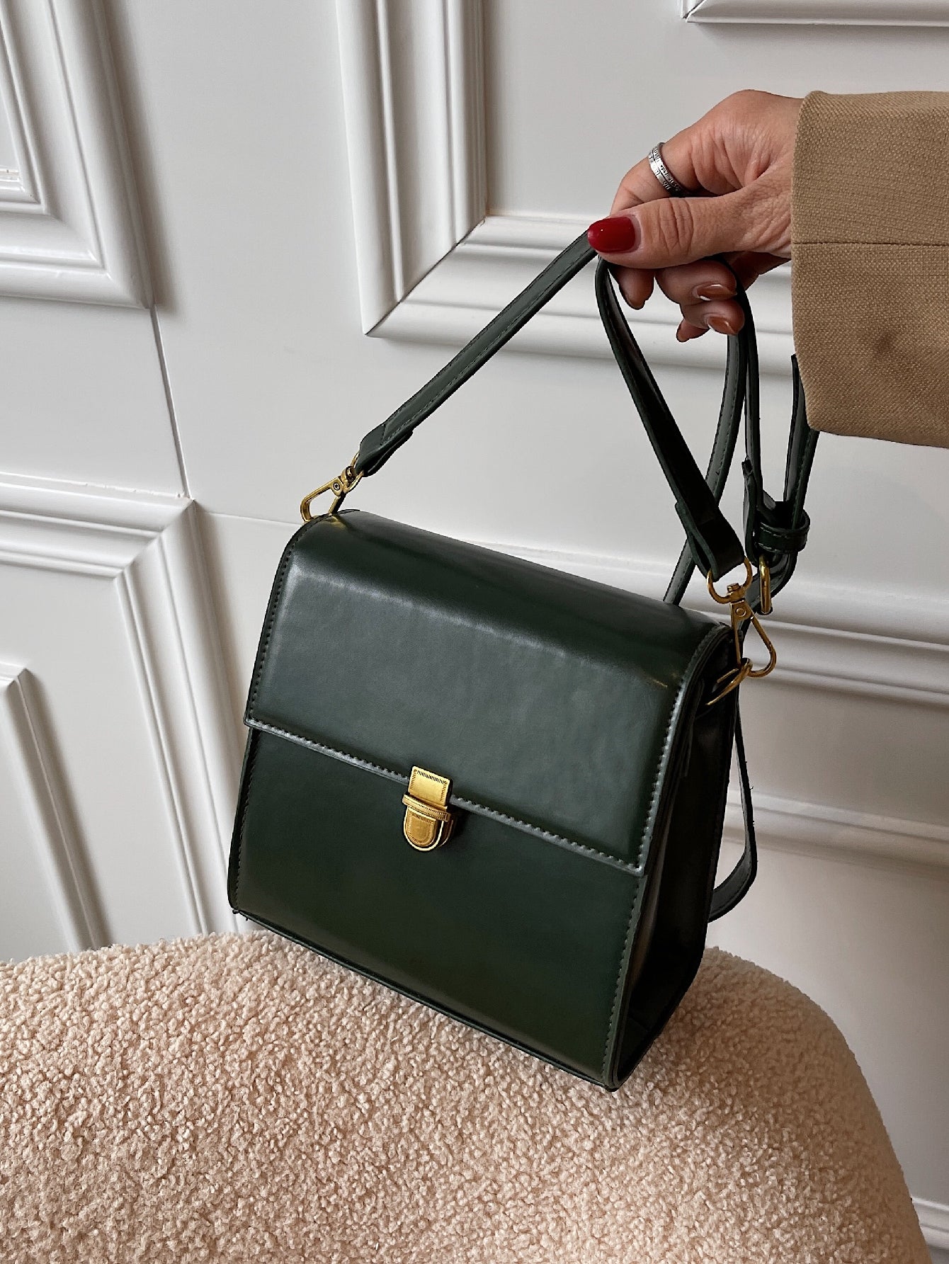 حقيبة كتف نسائية حجم وسط شنط وحقائب شنط اخضر