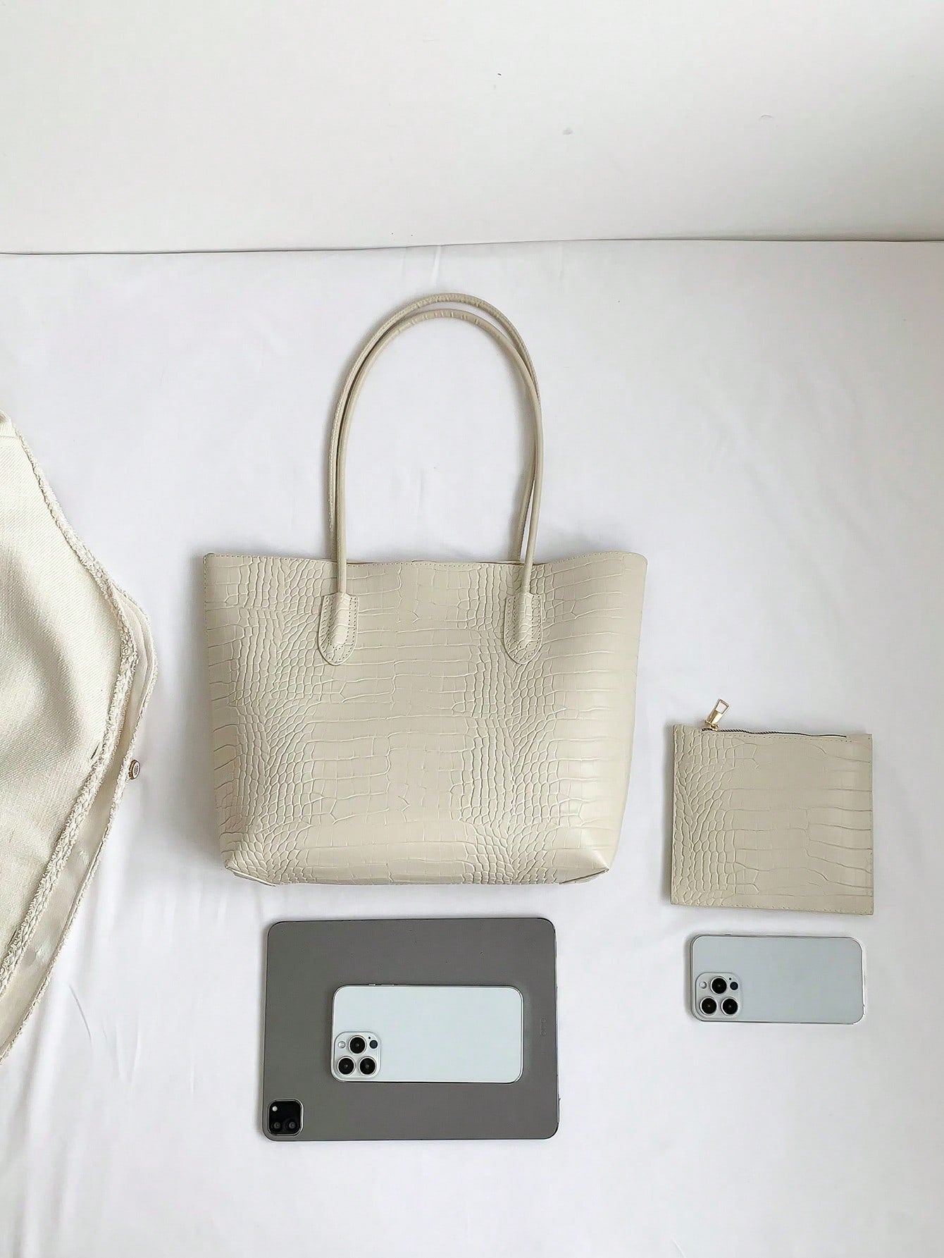 حقيبة كتف بنقش مقبض مزدوج شنط وحقائب شنط