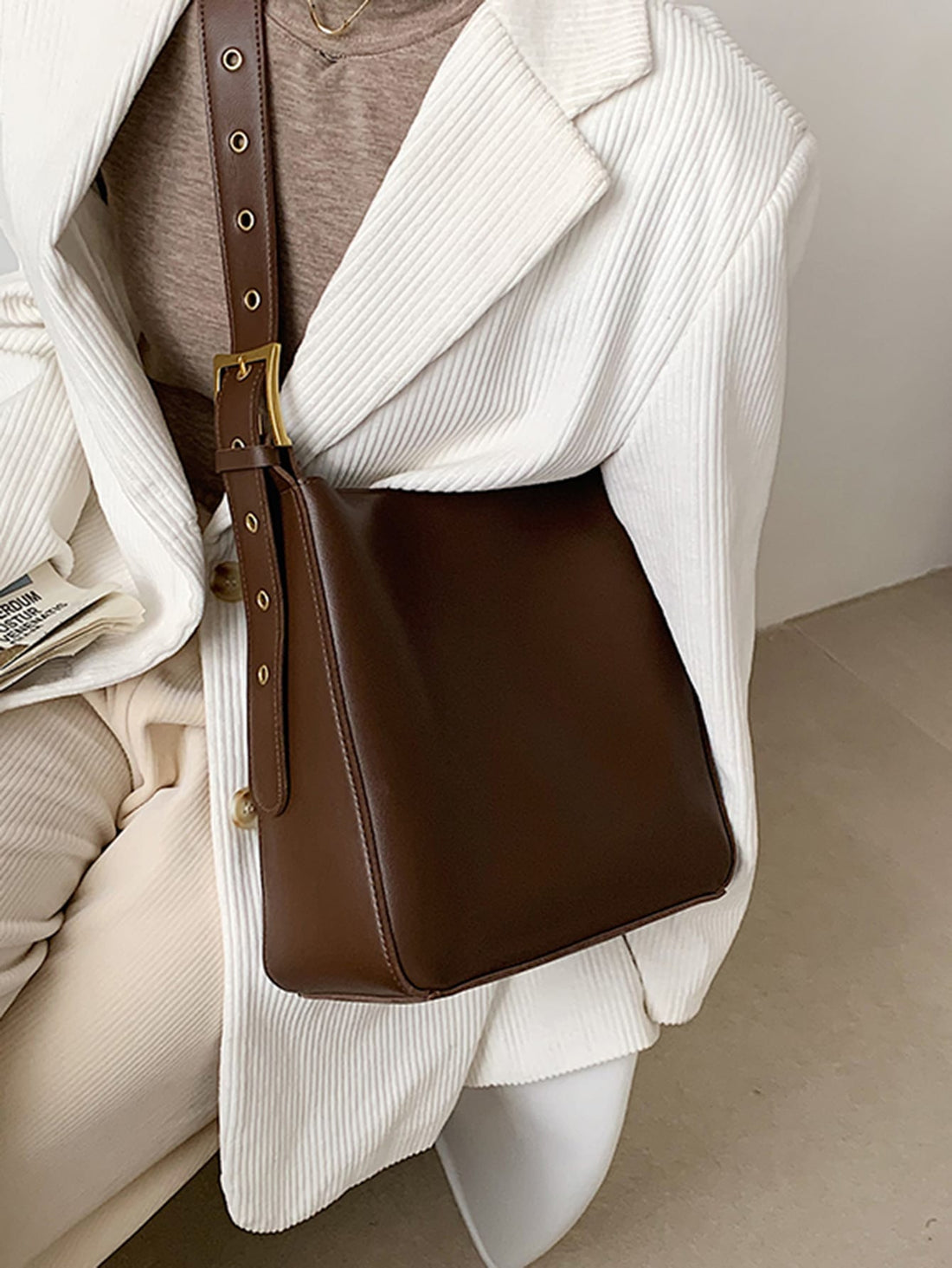 حقيبة هوبو خفيفة الوزن شنط وحقائب شنط بني