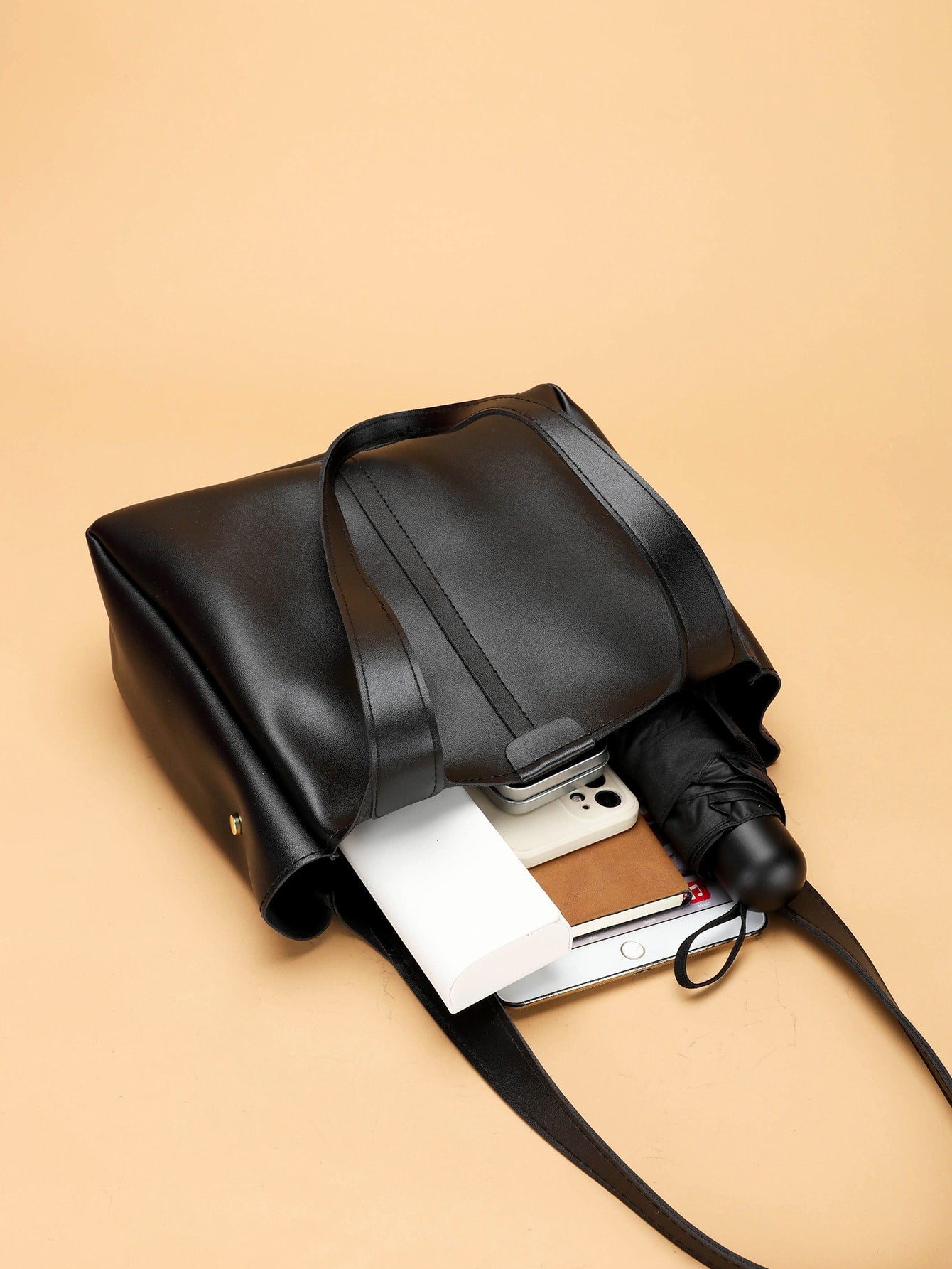 شنطة كتف كبيرة مطرزة شنط وحقائب شنط