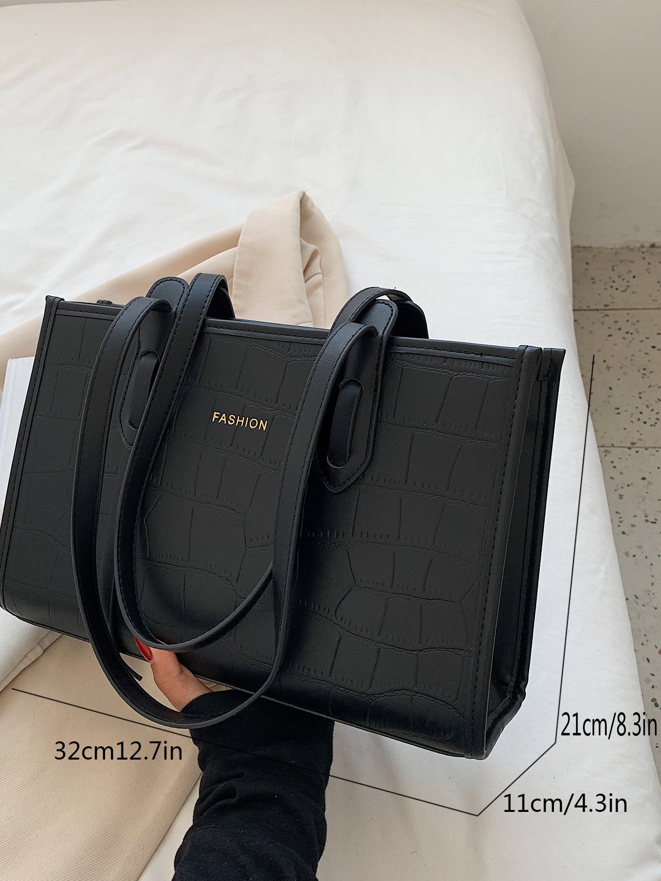 حقيبة يد بطباعة أحرف أنيقة شنط وحقائب شنط