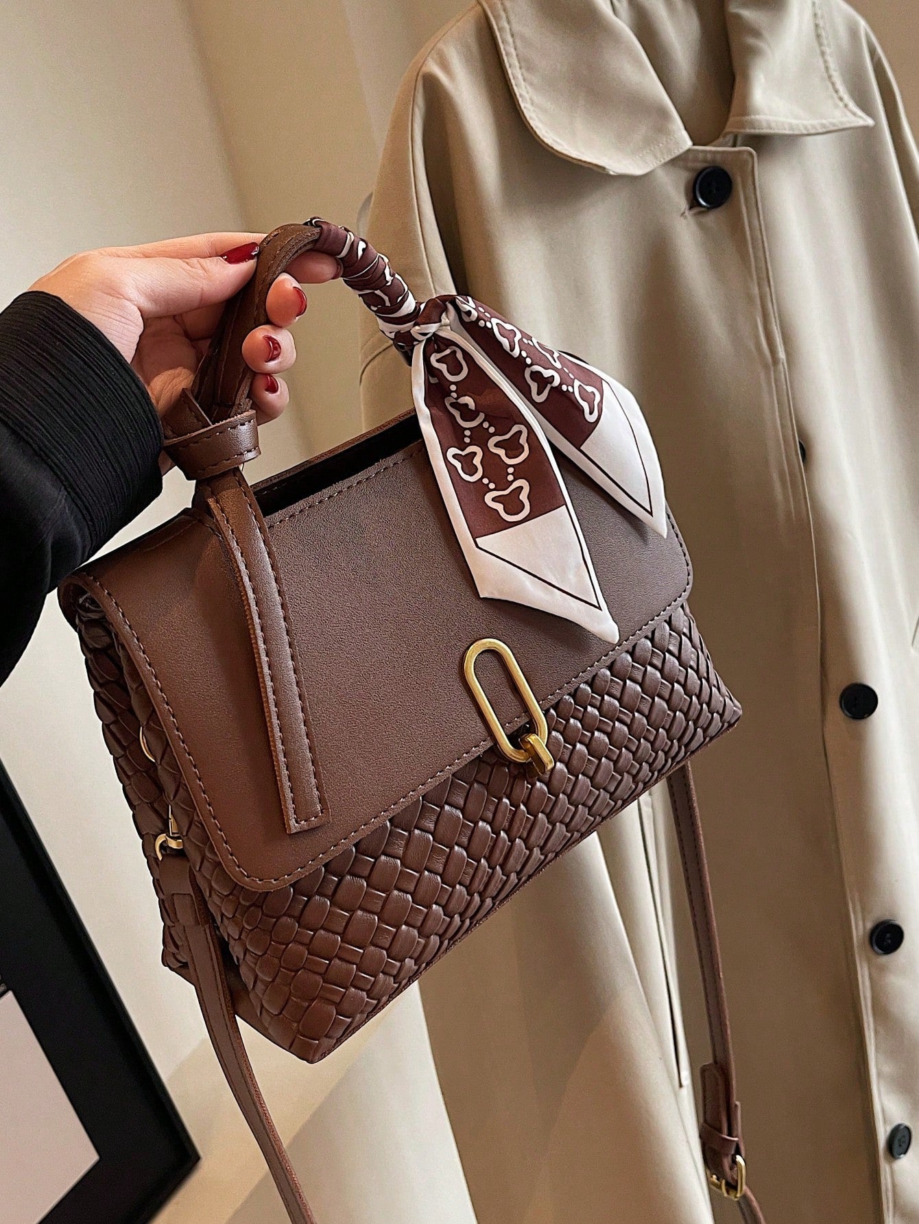 حقيبة كتف محبوكة كلاسيكية شنط وحقائب شنط