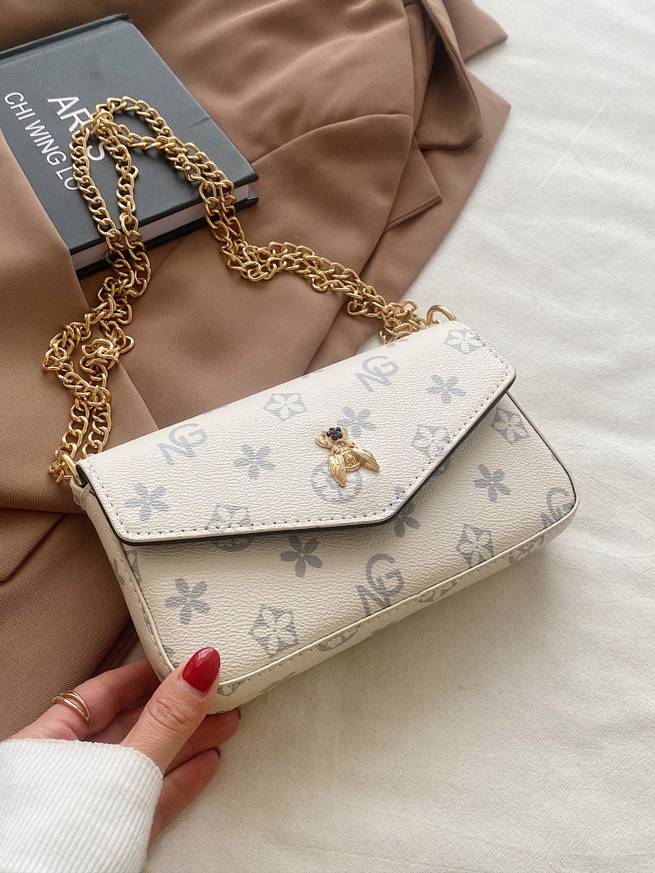 حقيبة صغيره انيقه اسود شنط وحقائب شنط