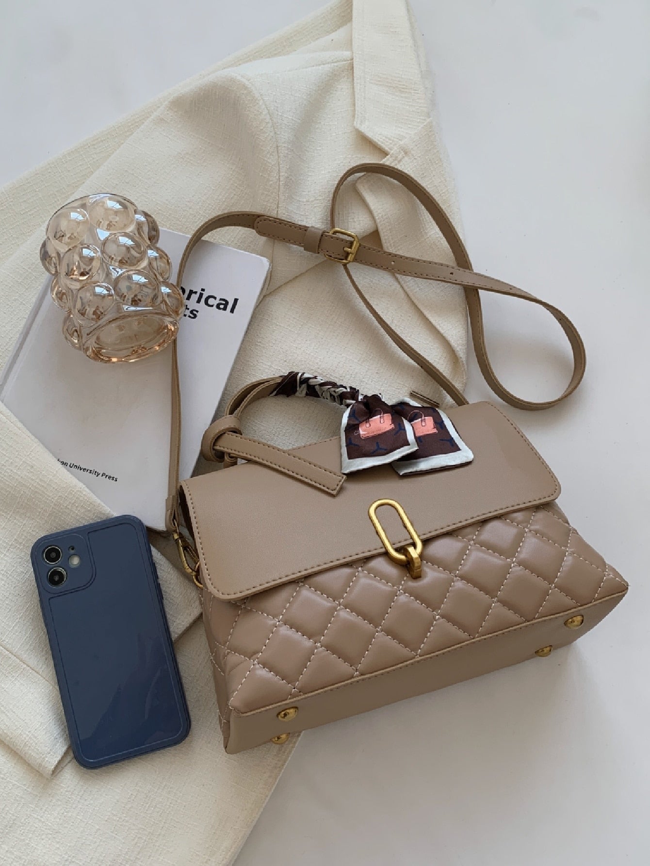 حقيبة كبيرة السعة للكتف وللحمل شنط وحقائب شنط