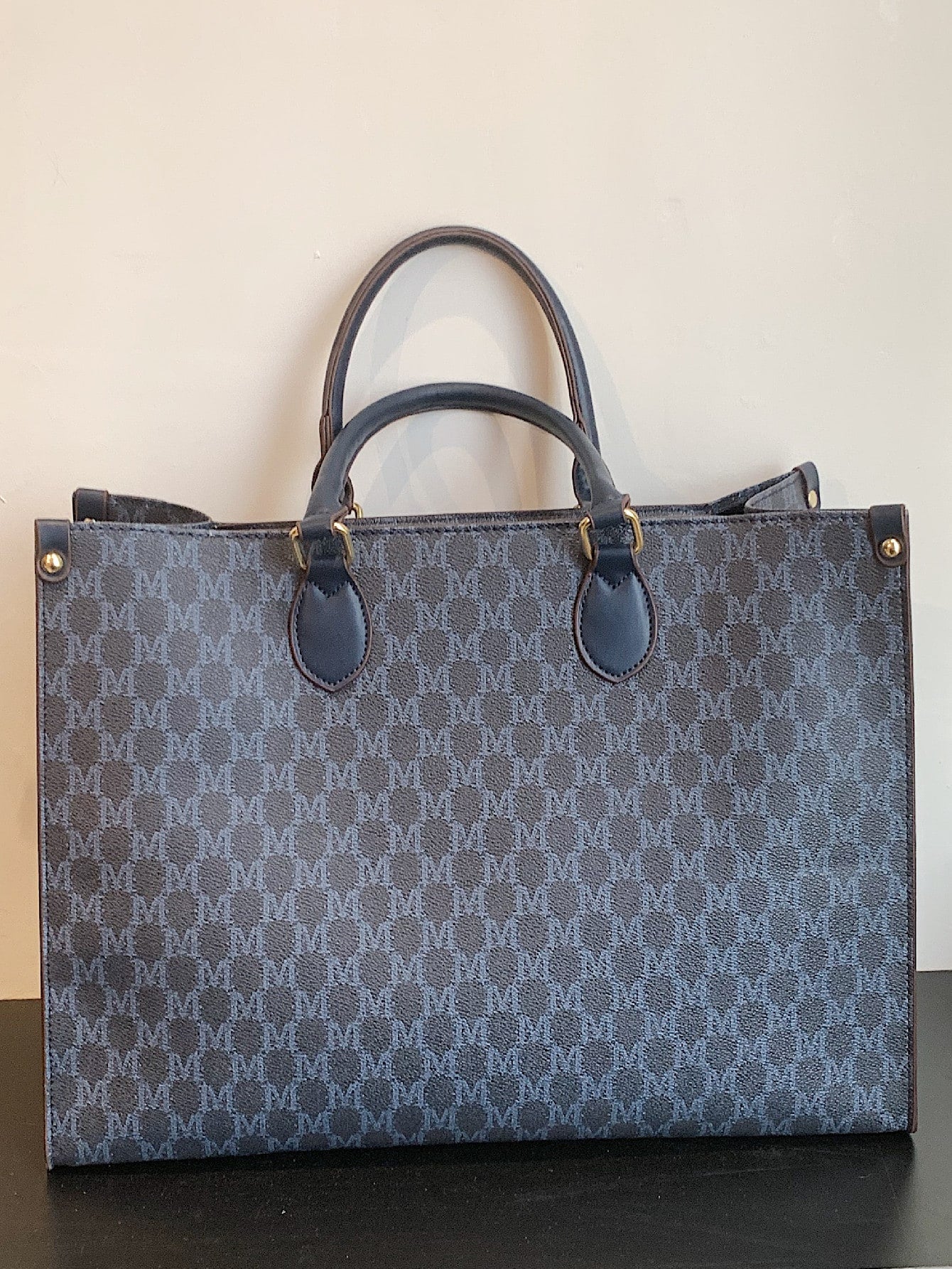 شنطة نسائية كبير كحلي شنط وحقائب شنط