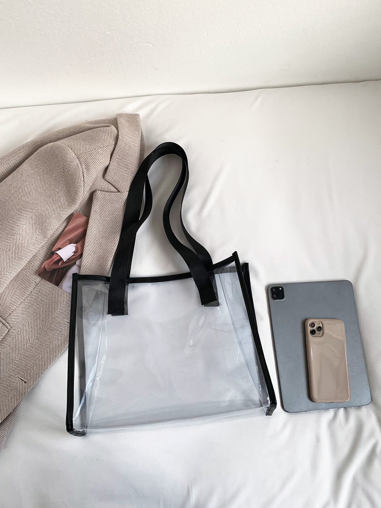 شنطة شفافه كبيره شنط وحقائب شنط