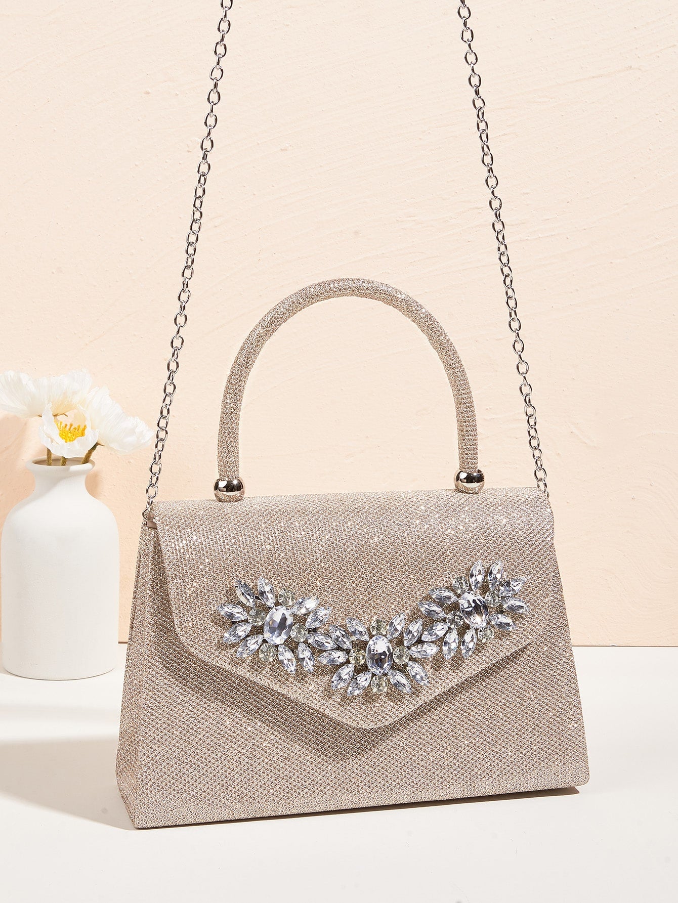 حقيبة سهره وسط ذهبي شنط وحقائب شنط