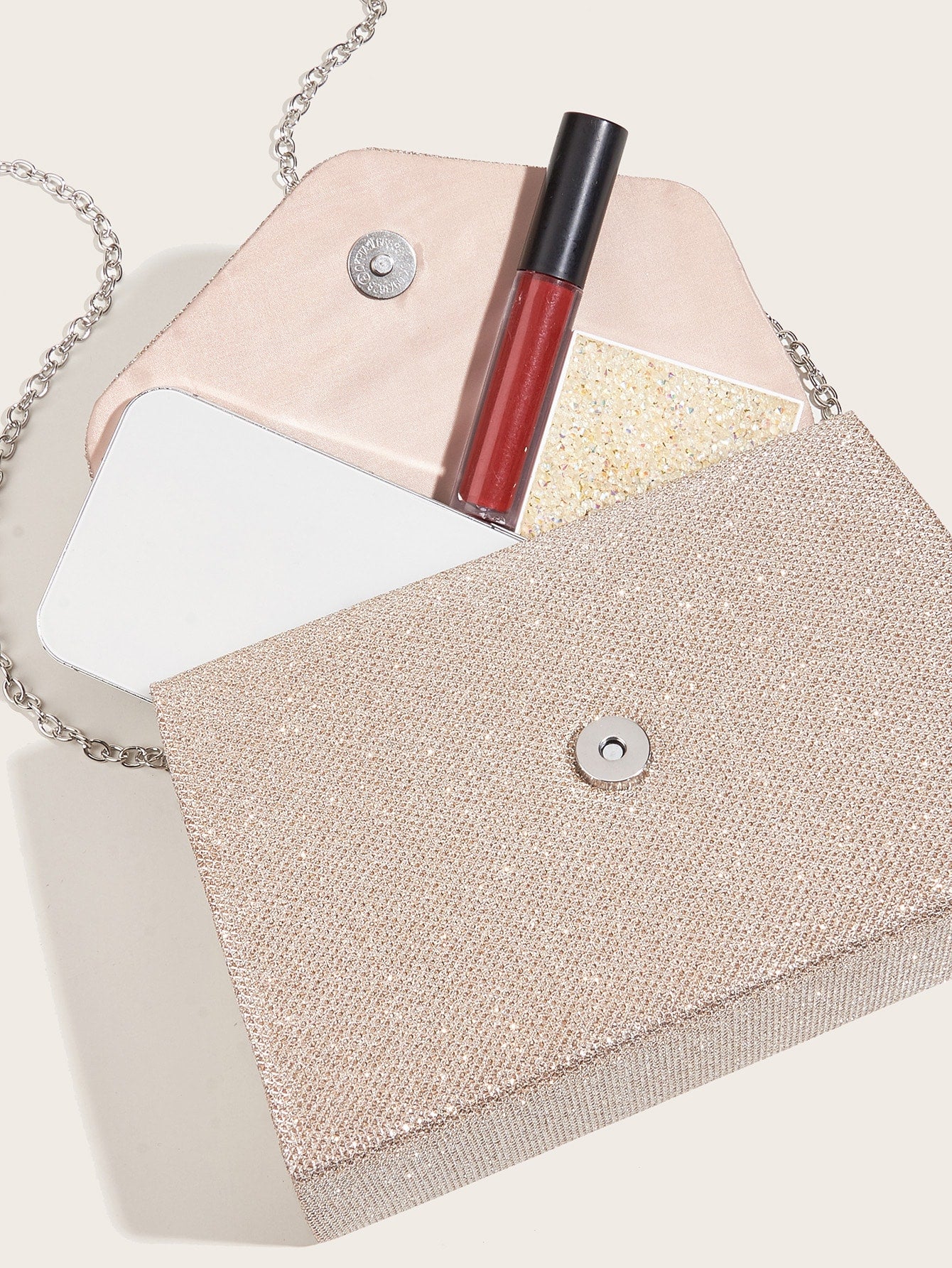 حقيبة سهره وسط ذهبي شنط وحقائب شنط