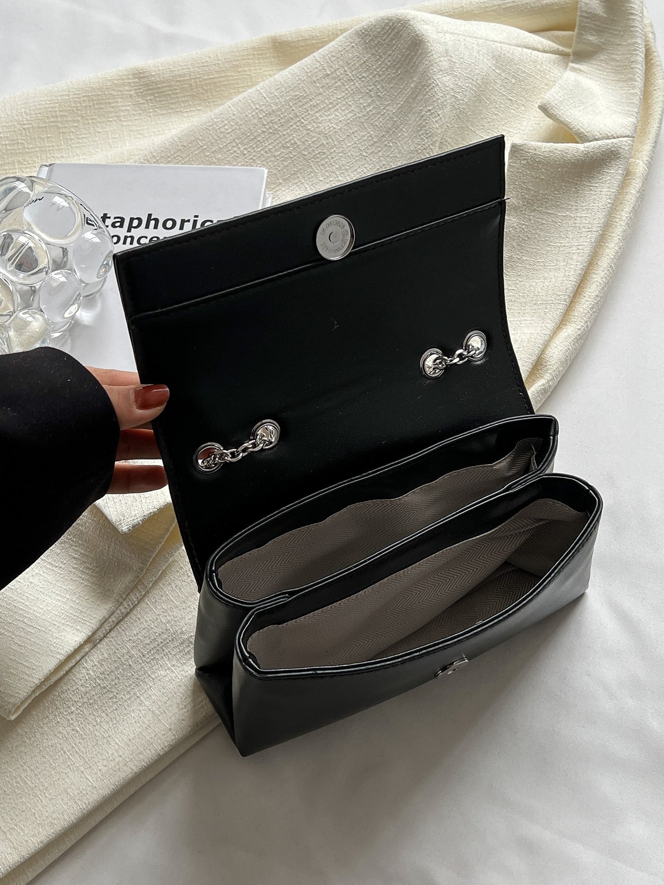 حقيبة مربعة ميني معدني شنط وحقائب شنط