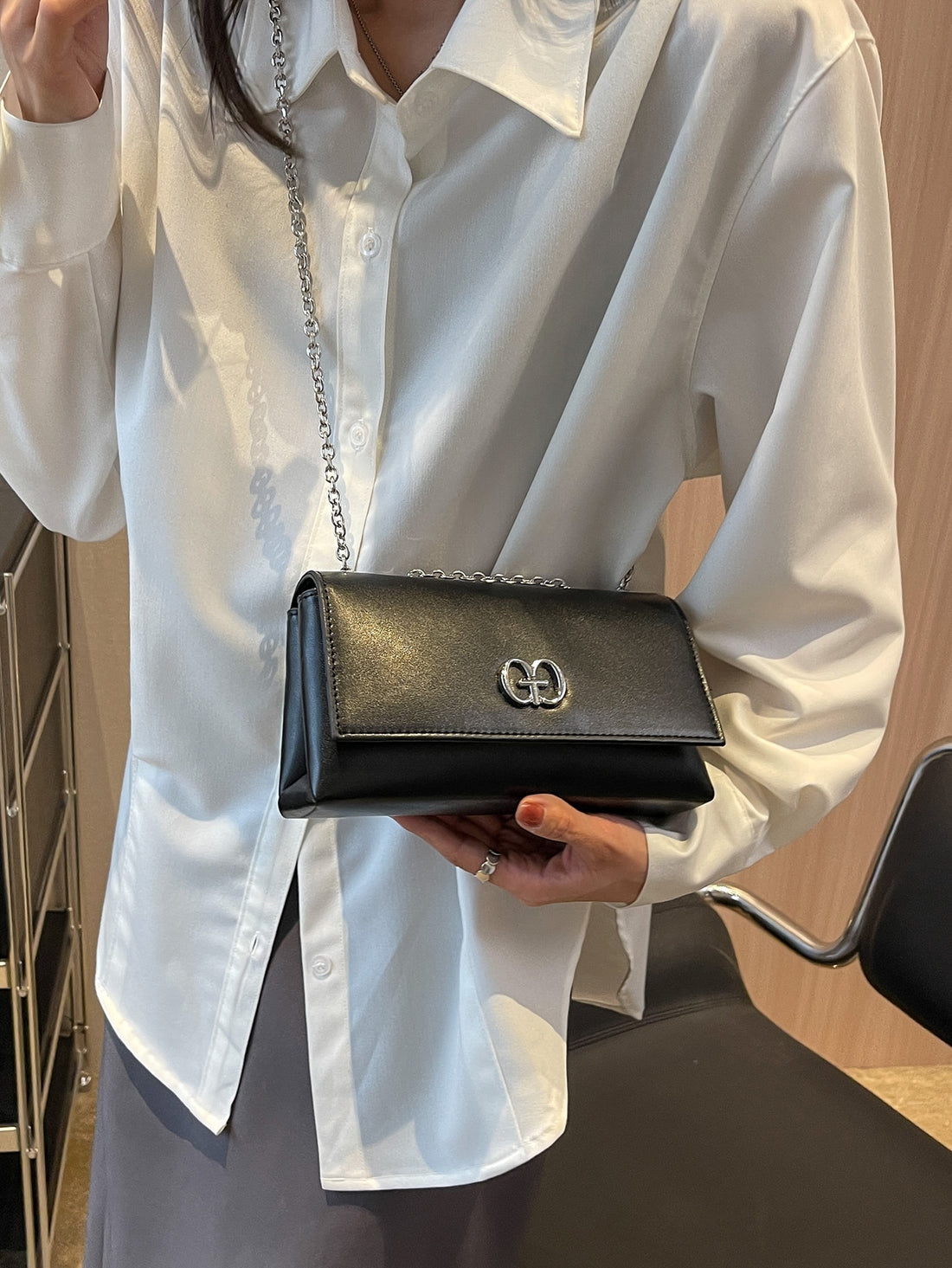 حقيبة مربعة ميني معدني شنط وحقائب شنط اسود