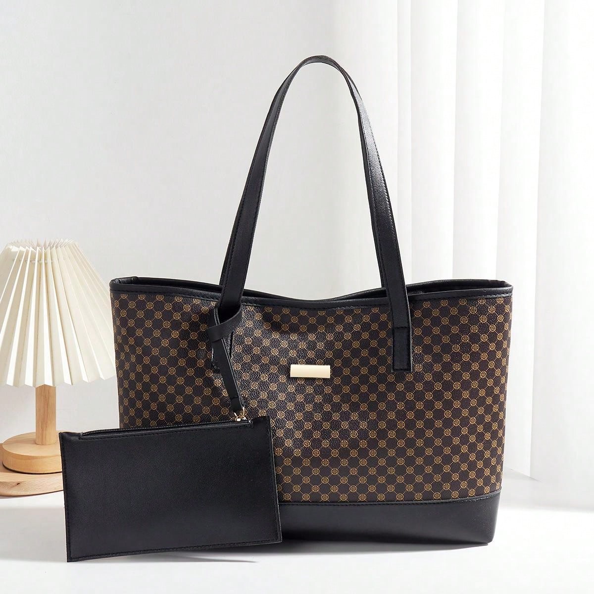 حقيبة حمل كبيرة السعة بنية شنط وحقائب شنط