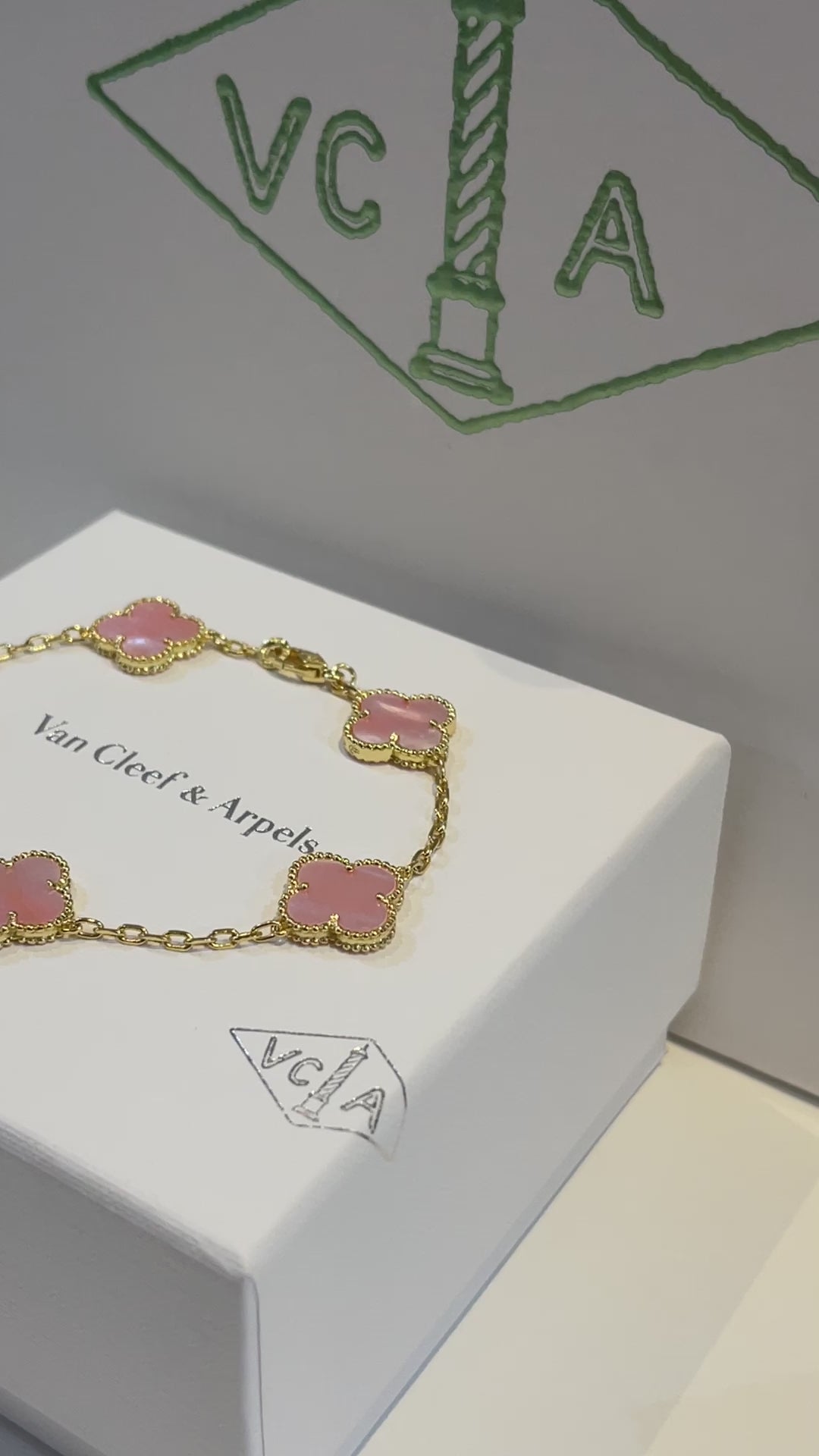 اساور فان كليف الماستر الجديده اسواره van cleef