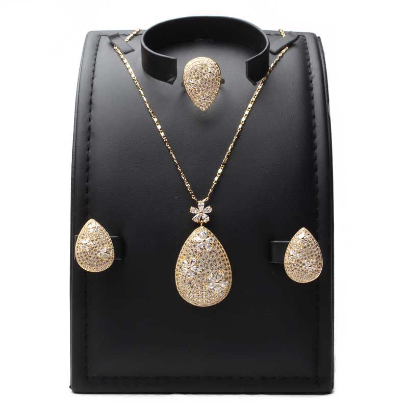 طقم زركون دمعة استايل اطقم متوفر 2 لون