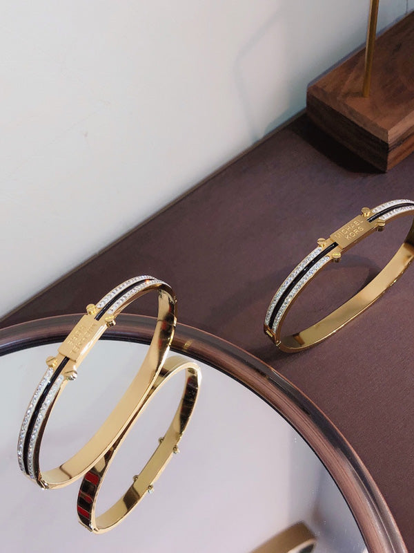 اسوارة مايكل كورس لوقو اسواره Michael Kors