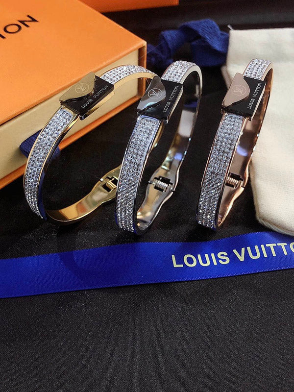 اسوارة لويس فيتون كريستال بلاك لوقو اسواره louis vuitton