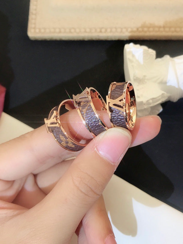 خاتم لويس فيتون براون لوقو خواتم louis vuitton