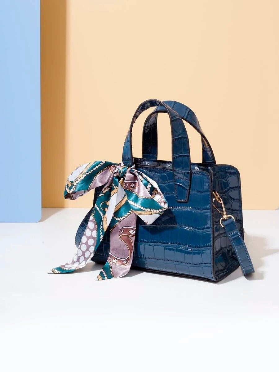 شنطة كتف مزخرف بوشاح شنط وحقائب شنط كحلي