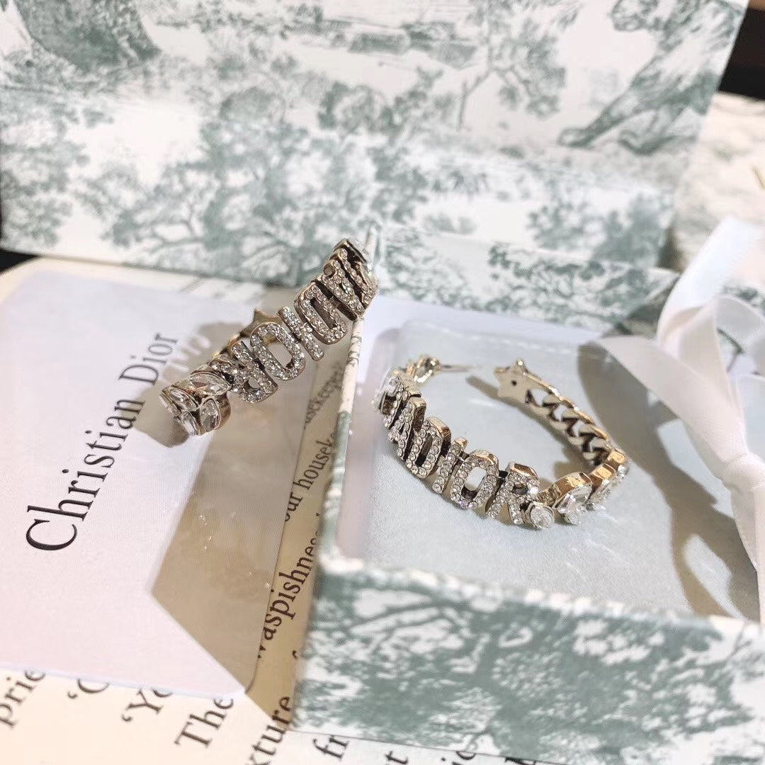حلق جادور انتيك مدور حلق dior