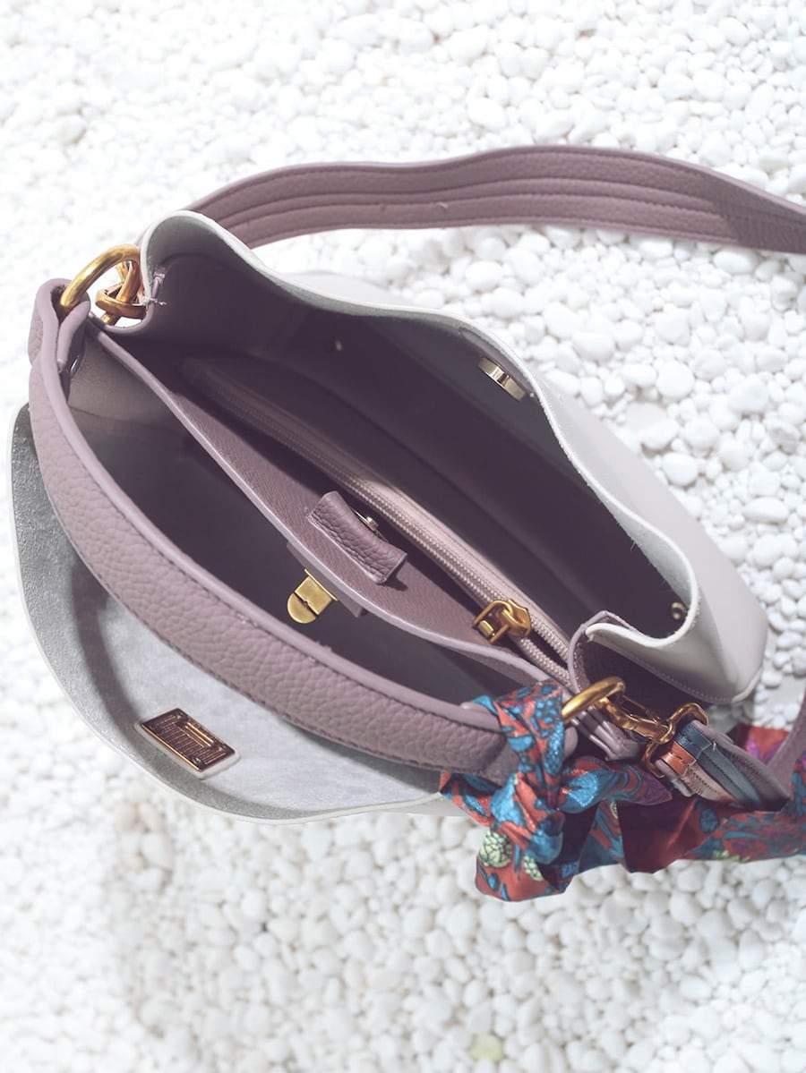 شنطه سوداء بربطه شنط وحقائب متوفر 5 لون