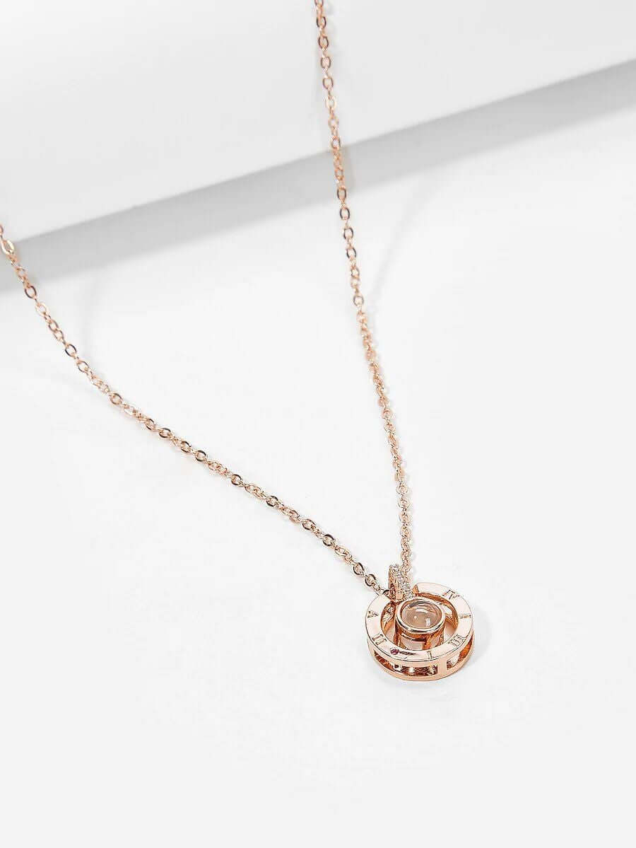 سلسال احبك بمائة لغه مدور سلسال متوفر 3 لون