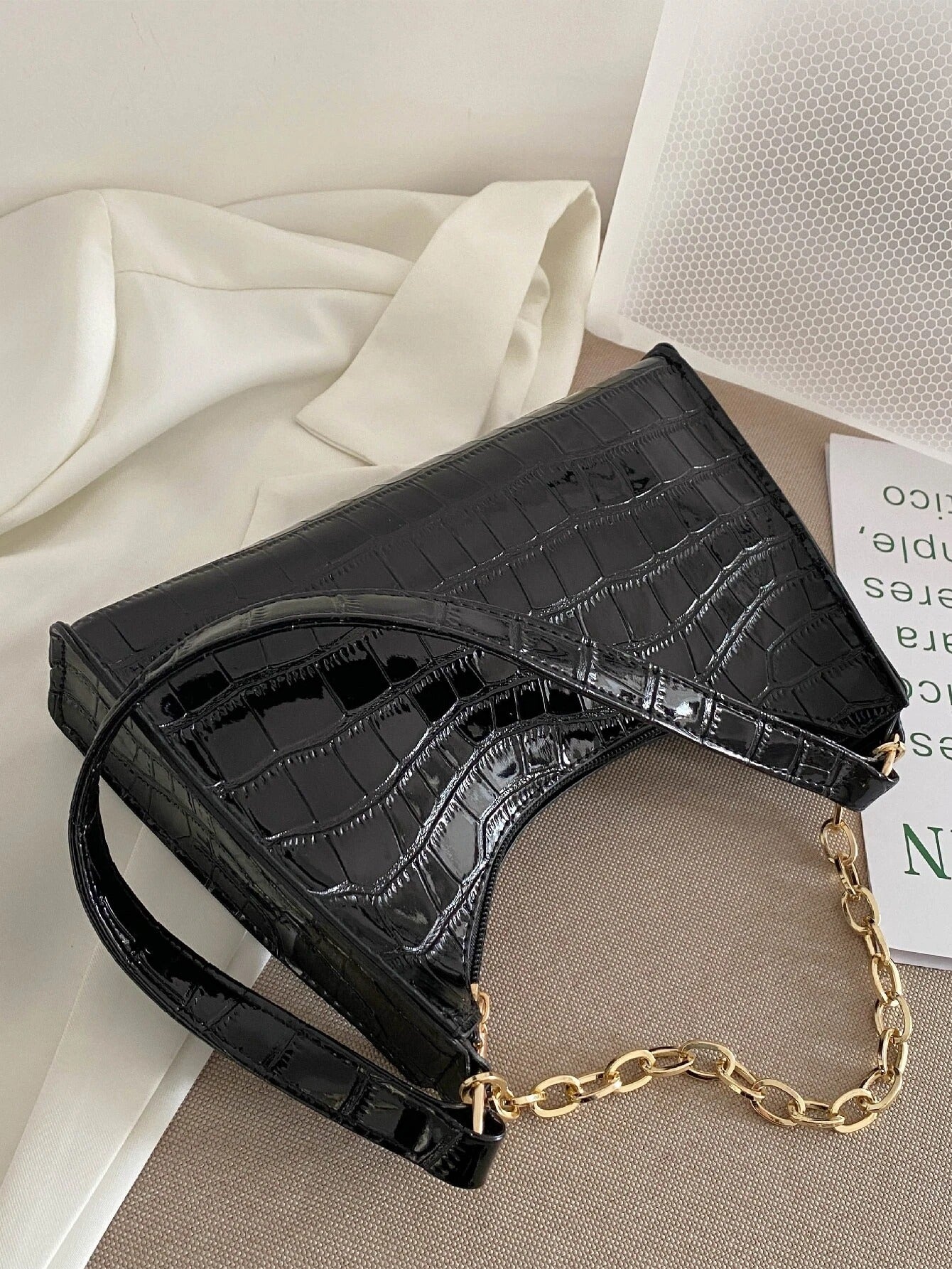 حقائب باجيت شنط وحقائب شنط اسود