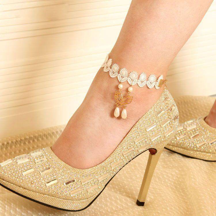 خلخال كروشيه بتعليقه فراشه خلاخل متوفر 1 لون ابيض ذهبي