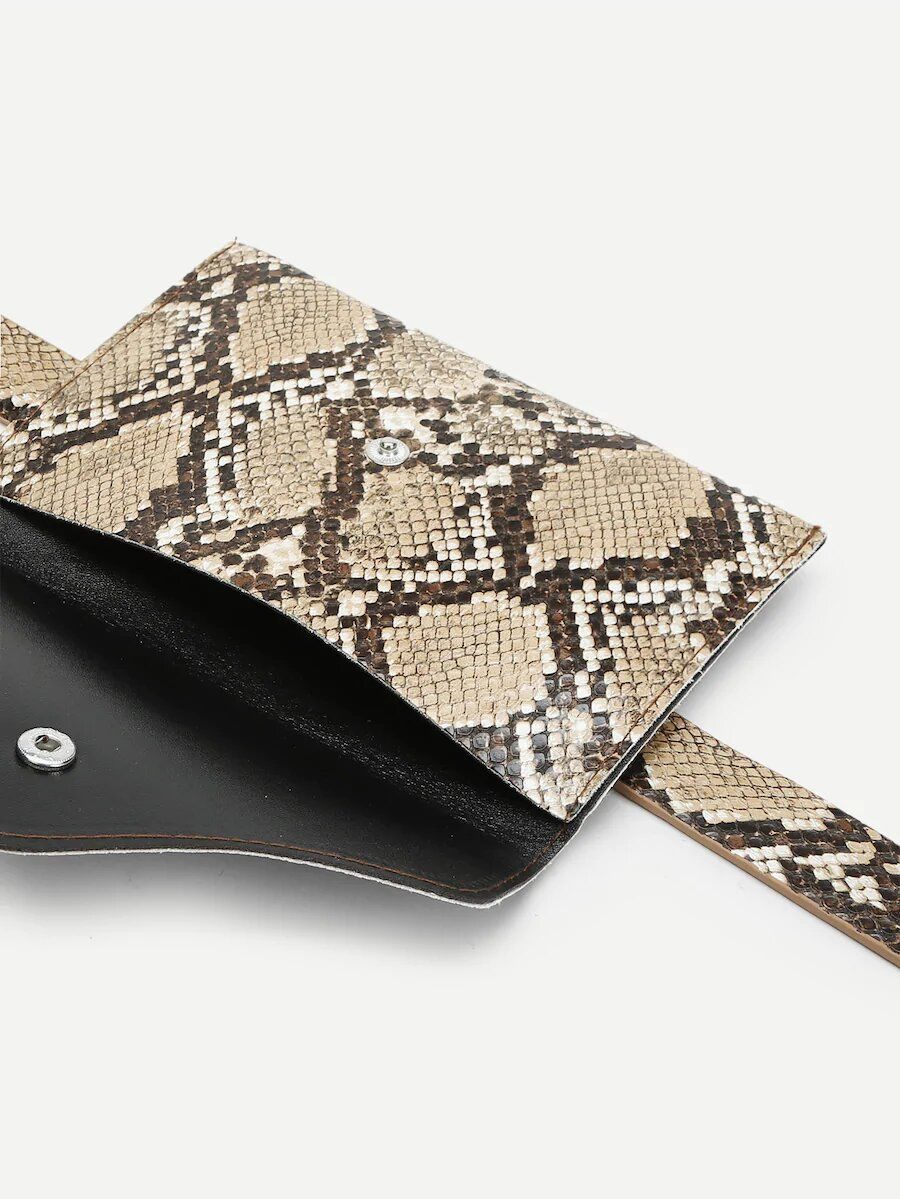 شنطة جلد بني ثعبان بحزام خصر شنط وحقائب شنط