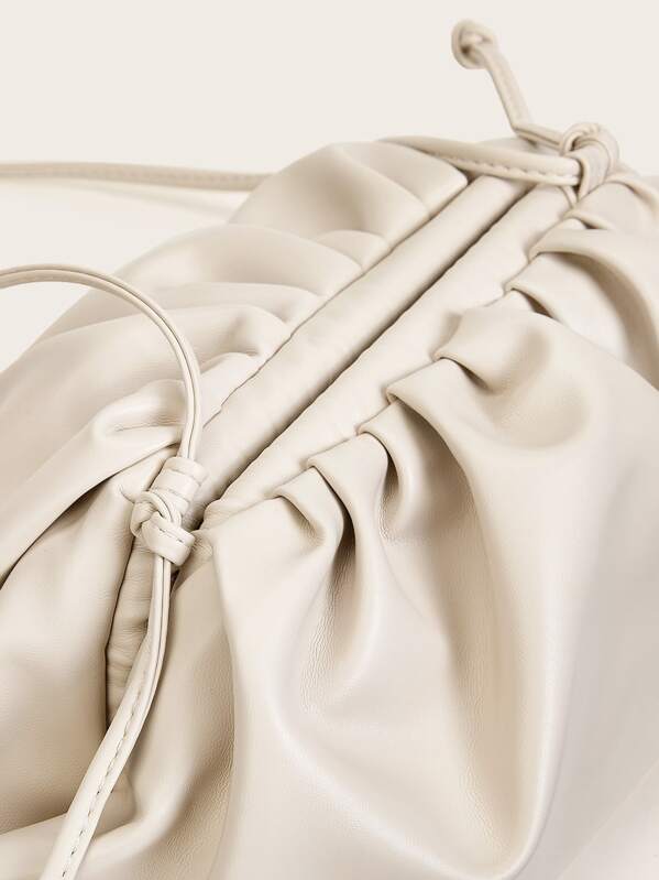 حقيبة كرس بدي شنط وحقائب شنط