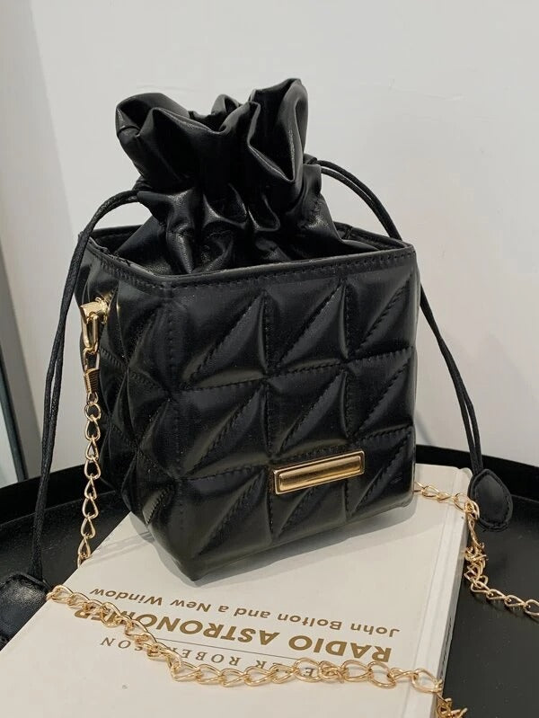 حقيبة مربعه صندوق صغيره شنط وحقائب شنط