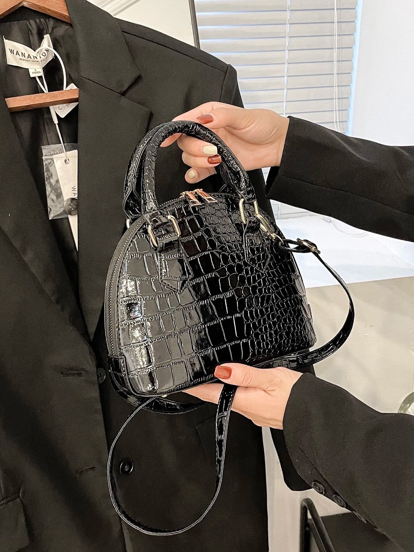 حقائب ساتشيل نسائية شنط وحقائب شنط