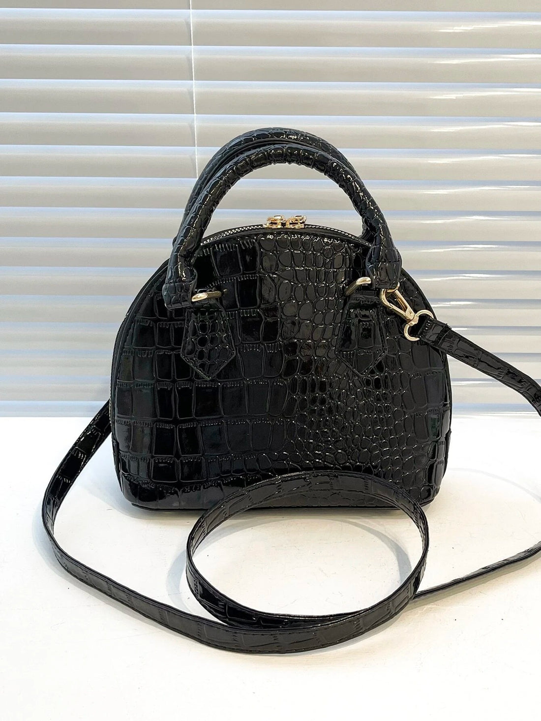 حقائب ساتشيل نسائية شنط وحقائب شنط اسود