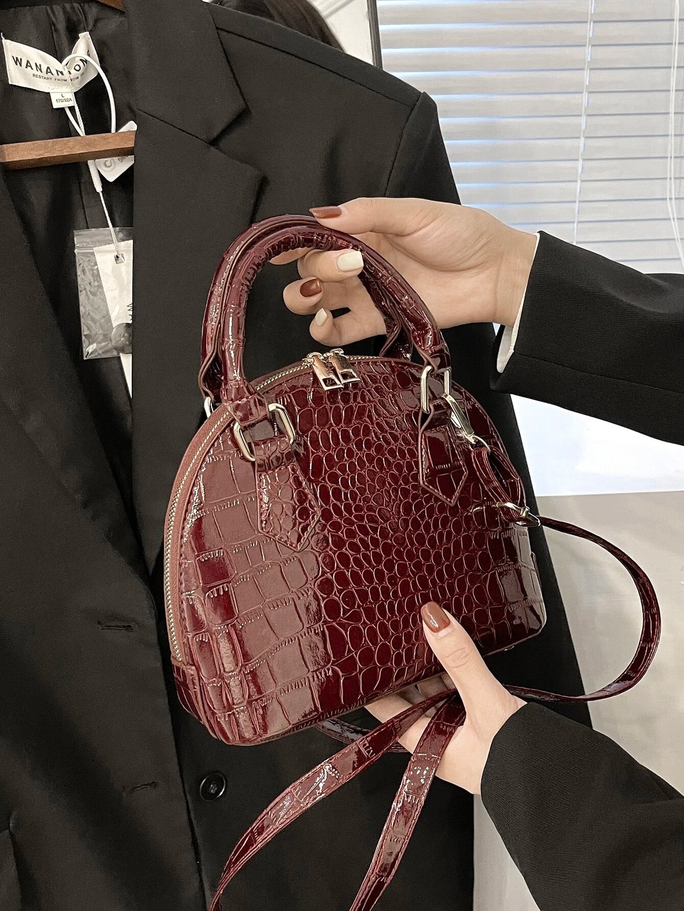 حقائب ساتشيل نسائية شنط وحقائب شنط