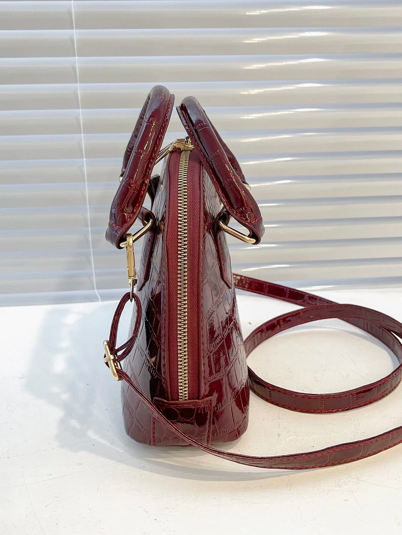 حقائب ساتشيل نسائية شنط وحقائب شنط