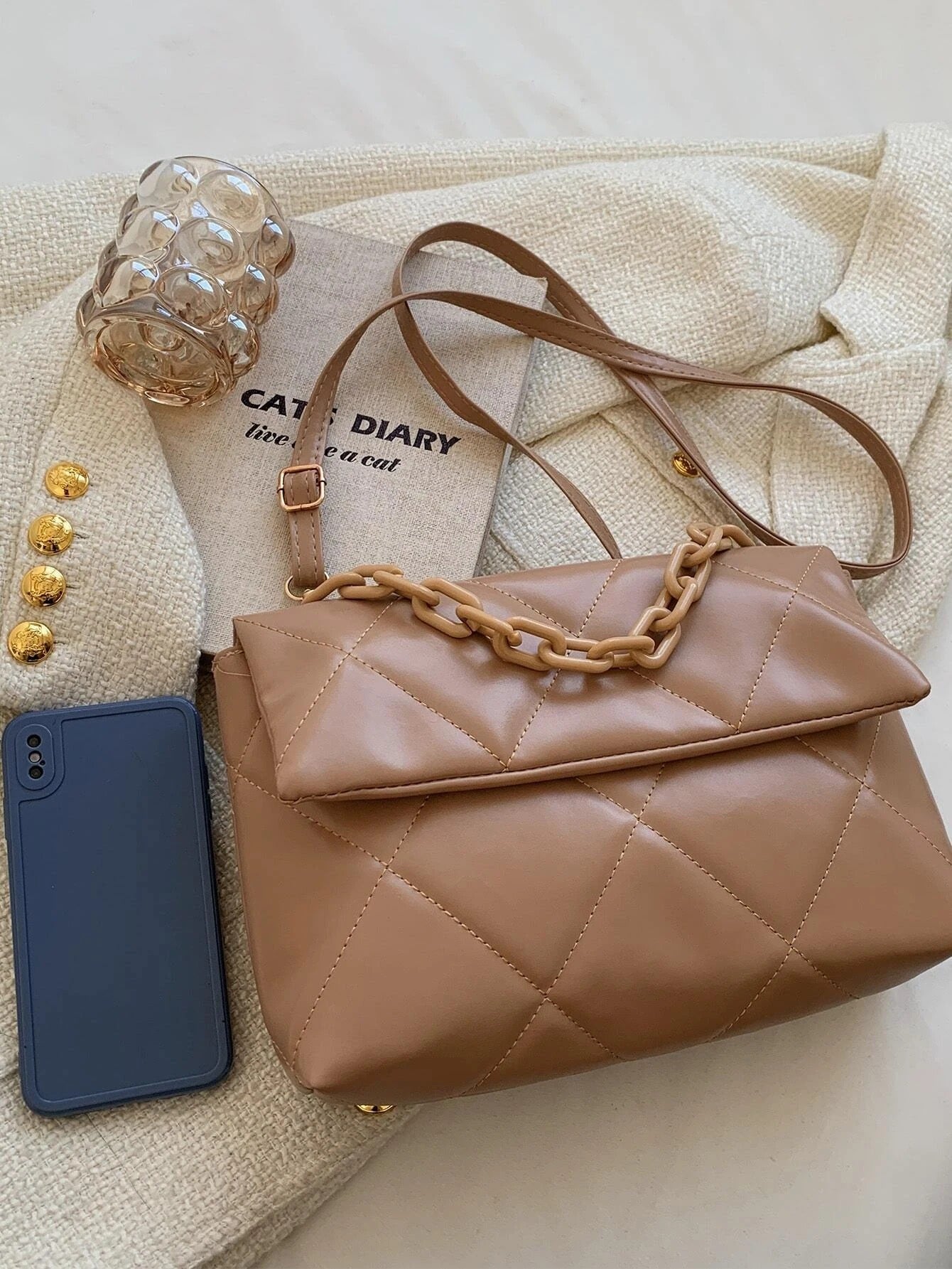 حقيبة مربعة انيقة شنط وحقائب شنط