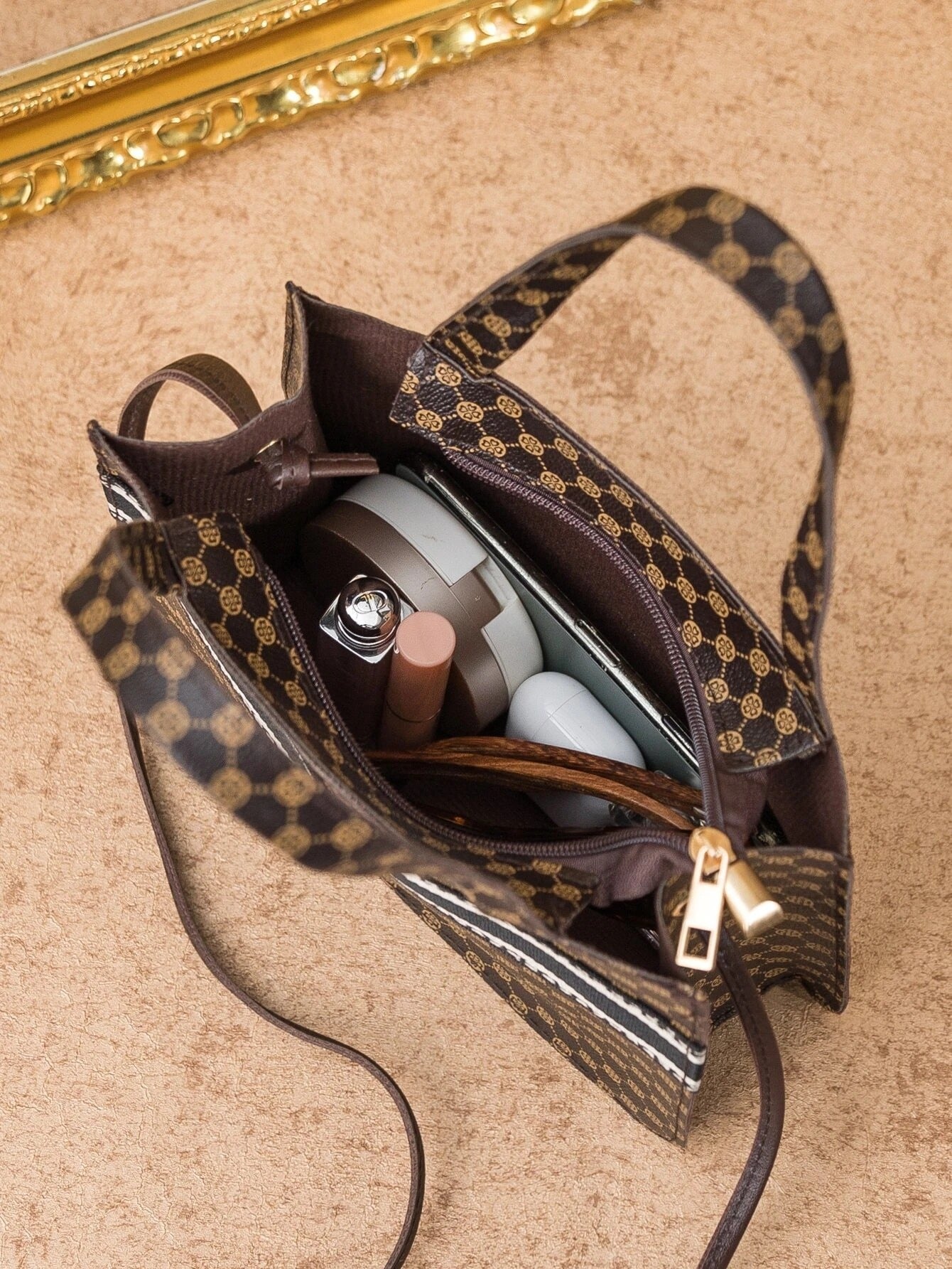 حقيبة ساتشيل بنية شنط وحقائب شنط