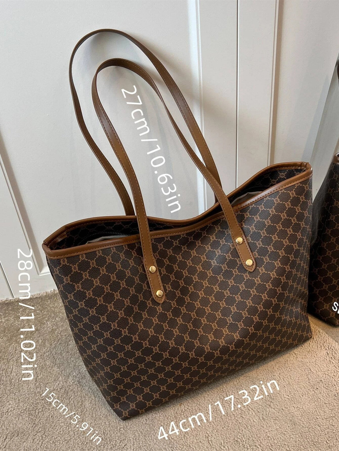 حقيبة كتف بني كبيرة للجامعه والطلعات شنط وحقائب شنط