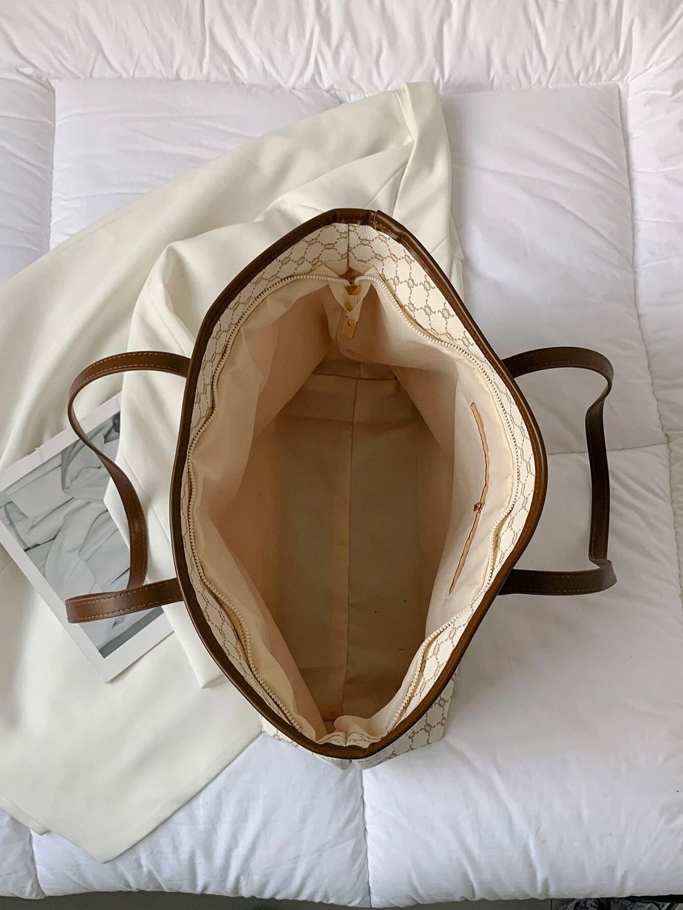 حقيبة كبيره بيج للجامعه شنط وحقائب شنط