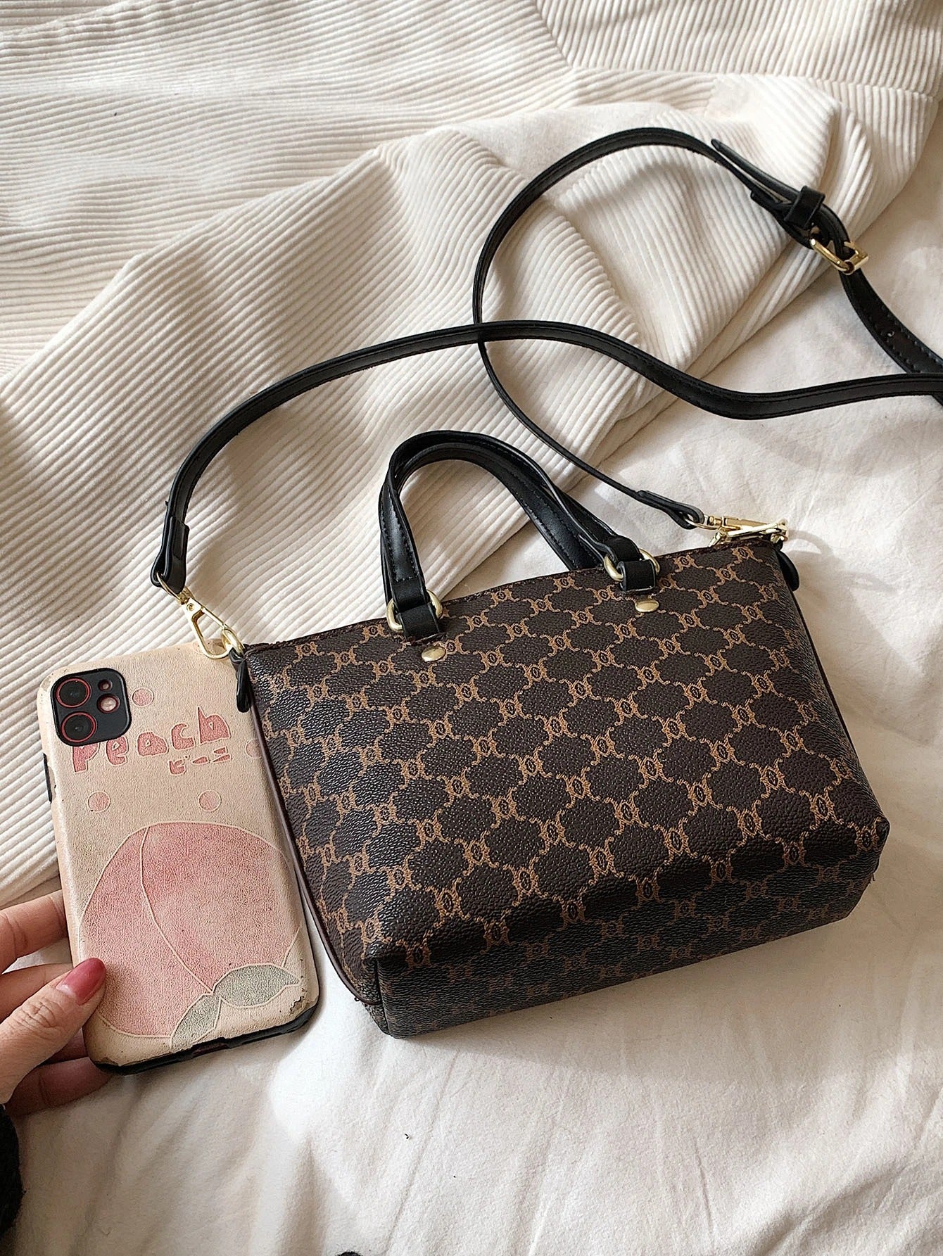 حقيبة يد هندسي بني شنط وحقائب شنط