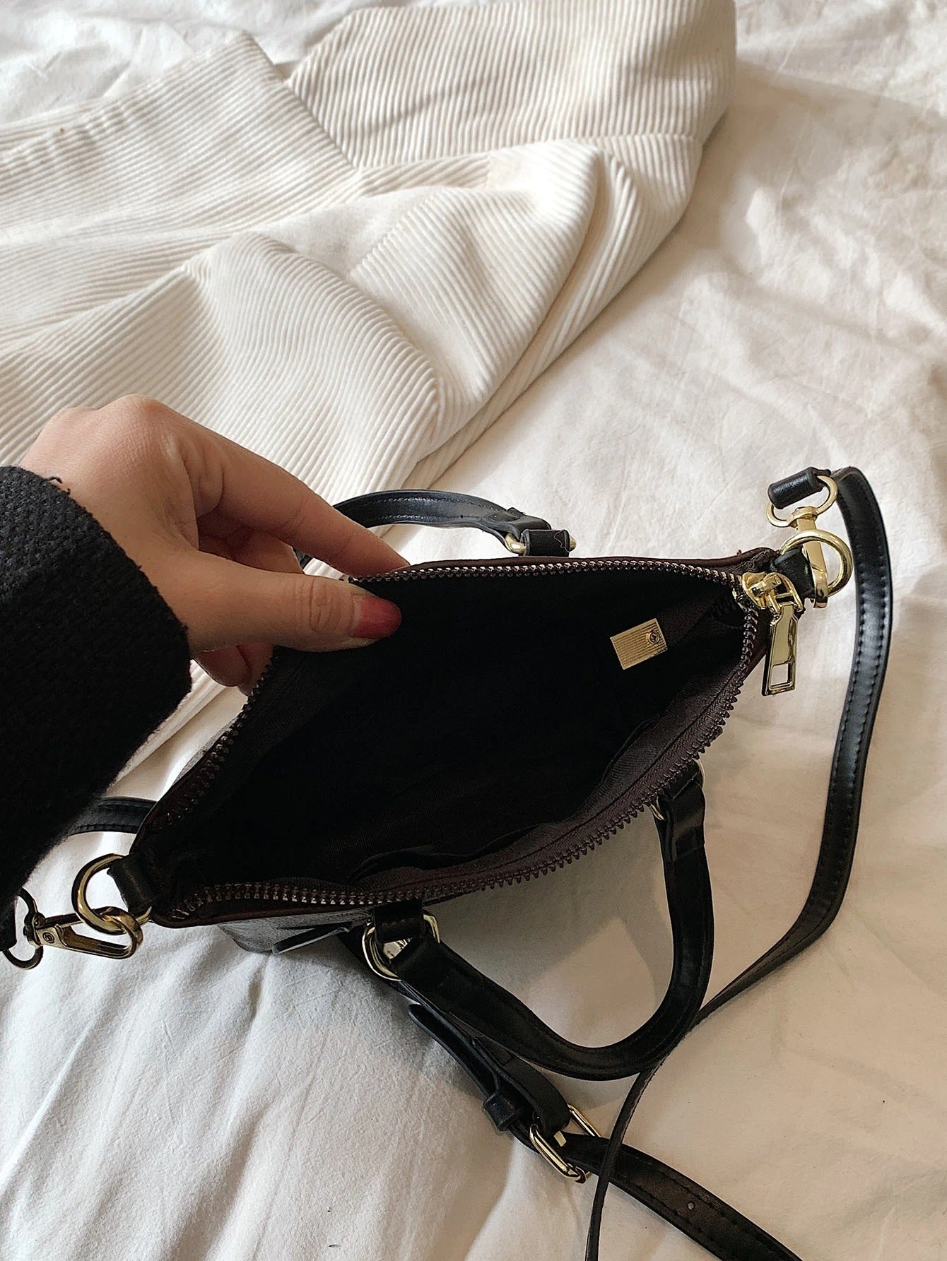 حقيبة يد هندسي بني شنط وحقائب شنط