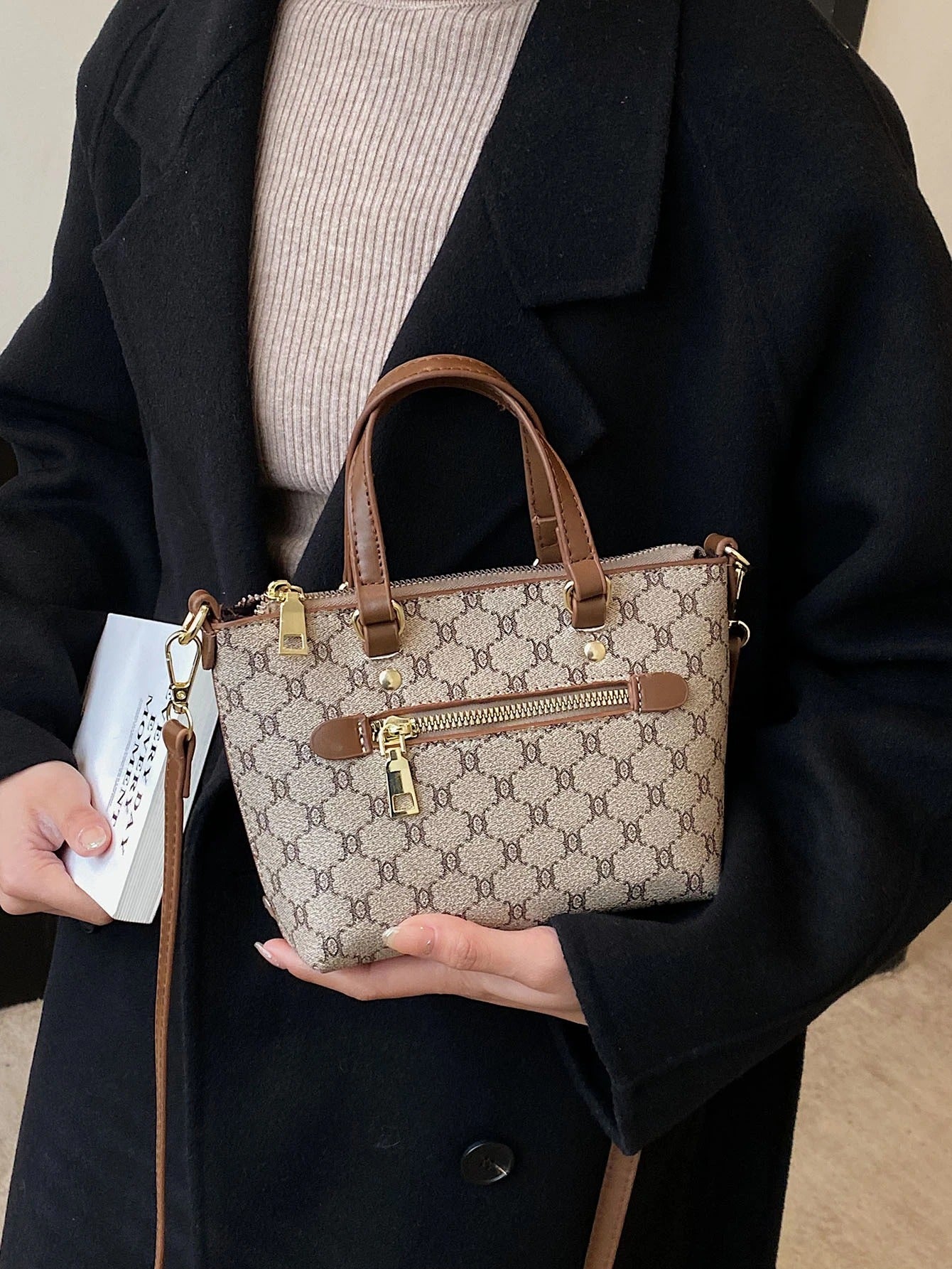 حقيبة يد هندسي بني شنط وحقائب شنط