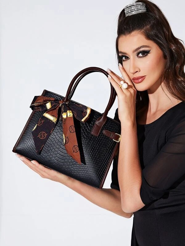 حقائب بمقبض علوي اسود شنط وحقائب شنط اسود