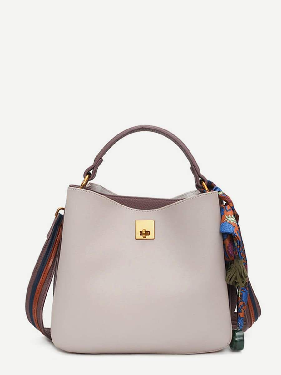 شنطه سوداء بربطه شنط وحقائب متوفر 5 لون بيج