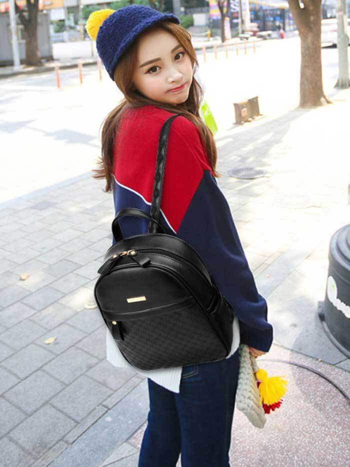 حقيبة ظهر كبيرة كلاسيك ديزاين شنط وحقائب متوفر 3 لون