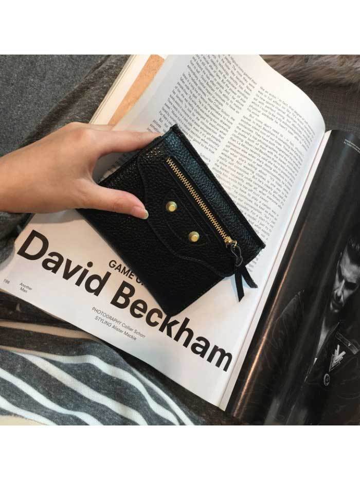 محفظة سوداء بسحاب للإغلاق محافظ بوك اسود