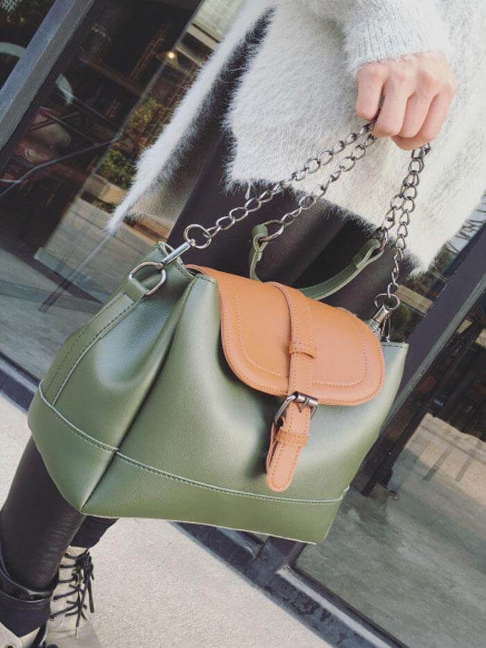 حقيبة كتف كبيرة بيد معدنية طويلة شنط وحقائب متوفر 2 لون