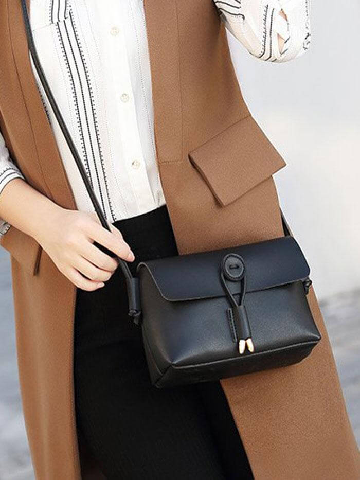 حقيبة ساعي بريد شنط وحقائب متوفر 2 لون اسود