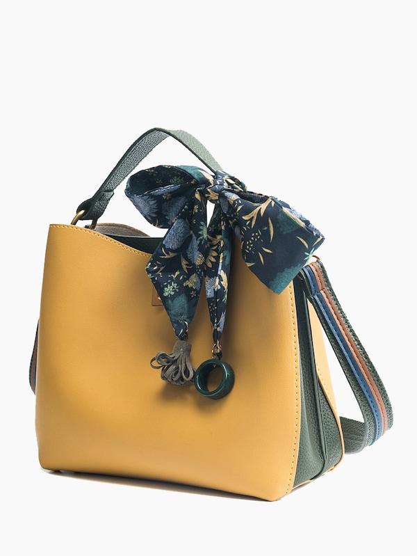 شنطه سوداء بربطه شنط وحقائب متوفر 5 لون