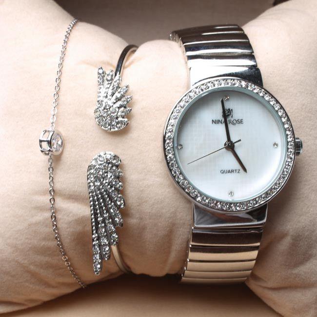 طقم ساعات اطقم ساعات متوفر 1 لون فضي